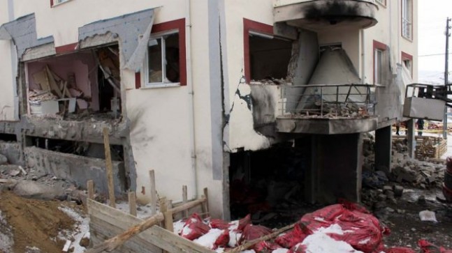 Sivas’ta patlama: 1 öğretmen öldü